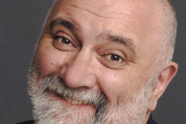 Alexei Sayle